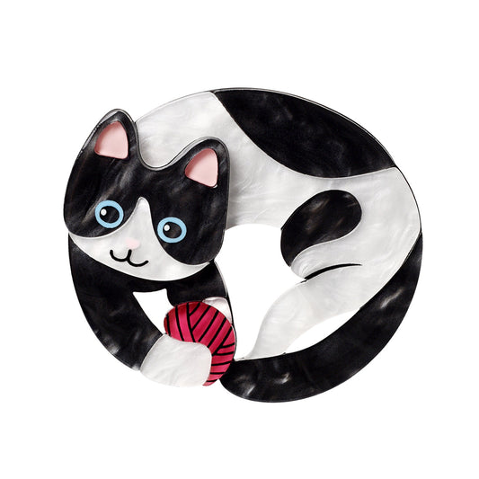 Play With Aki Cat Resin Brooch - Match Much product image 1