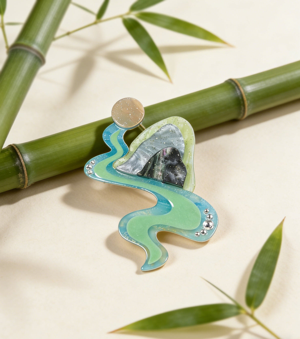 Great Green Escape Brooch - Match Much product image 4