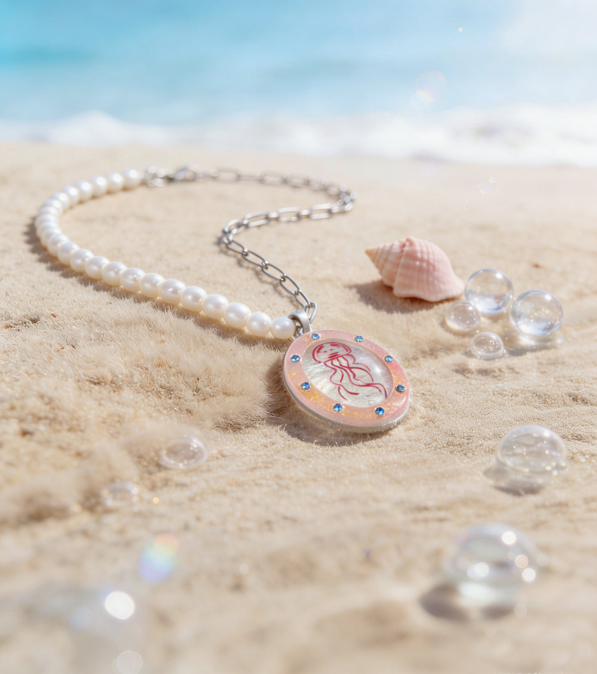 Jellyfish Glass Dome Necklace, detail view